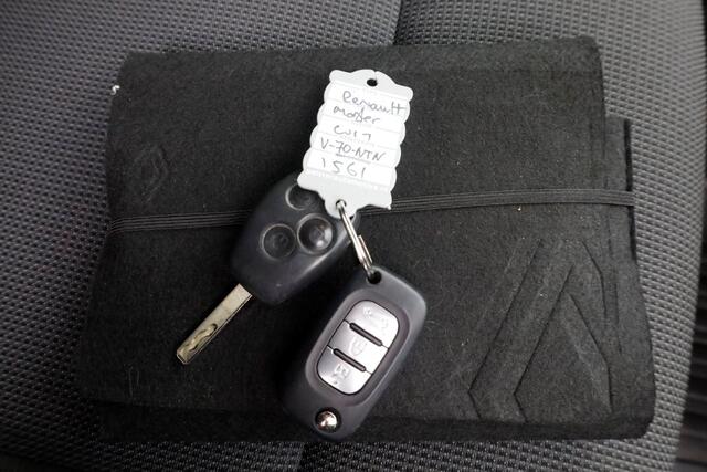 Renault MASTER T35 2.3 dCi 150pk Automaat L3H3 Airco/Navi/Camera 12-2023