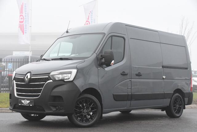 Renault MASTER T35 2.3 dCi 135 L2H2 PB Edtion Camera, Cruise, Carplay, 2 x Schuifdeur, Trekhaak, Multimedia, 135pk, NAVI, Sensoren, Uniek!