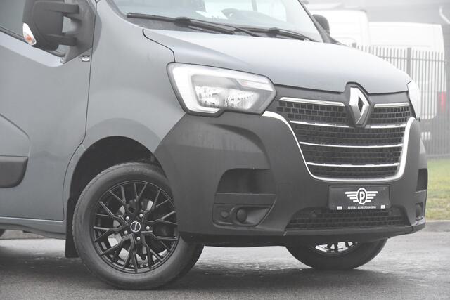 Renault MASTER T35 2.3 dCi 135 L2H2 PB Edtion Camera, Cruise, Carplay, 2 x Schuifdeur, Trekhaak, Multimedia, 135pk, NAVI, Sensoren, Uniek!