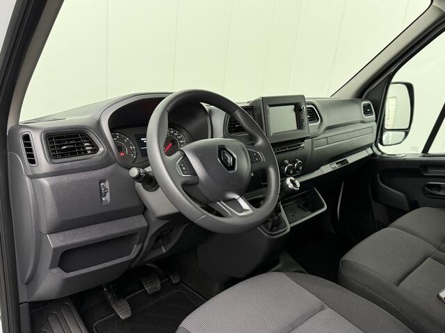 Renault MASTER 135PK L2H2 Koelauto 12/220V Dag/Nacht | Airco | Cruise | 3-Persoons