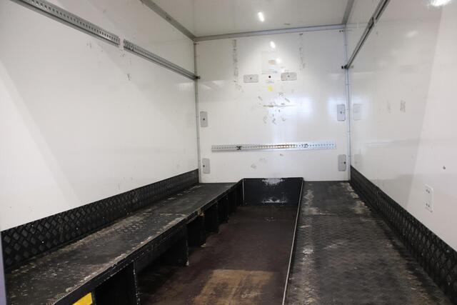 Renault MASTER 150PK AUTOMAAT LOWLINER VERKOOPWAGEN