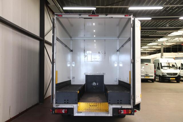 Renault MASTER 150PK AUTOMAAT Bakwagen LOWLINER VERKOOPWAGEN