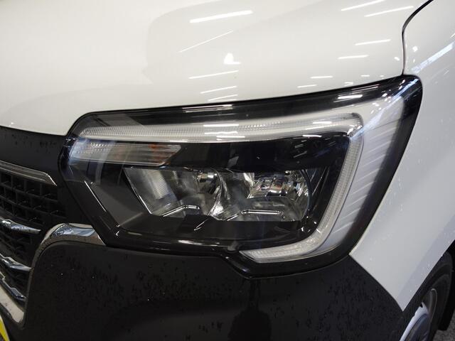 Renault MASTER T33 2.3 dCi 135PK L2H2 BPM VRIJ! Airco Cruise control Parkeersensoren Navigatie Trekhaak Prijs