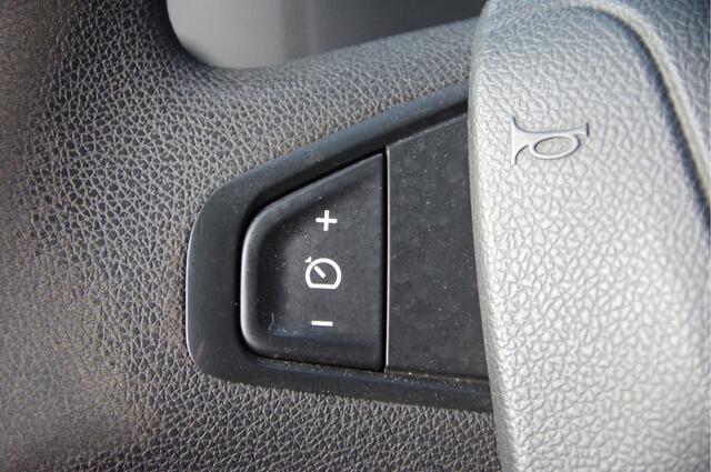 Renault MASTER T35 2.3 dCi L2H2 130PK, TREKHAAK, KEYLESS, CRUISE, NAVI, AIRCO, NL AUTO, NAP