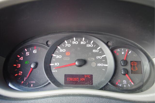 Renault MASTER T35 2.3 dCi L2H2 130PK, TREKHAAK, KEYLESS, CRUISE, NAVI, AIRCO, NL AUTO, NAP