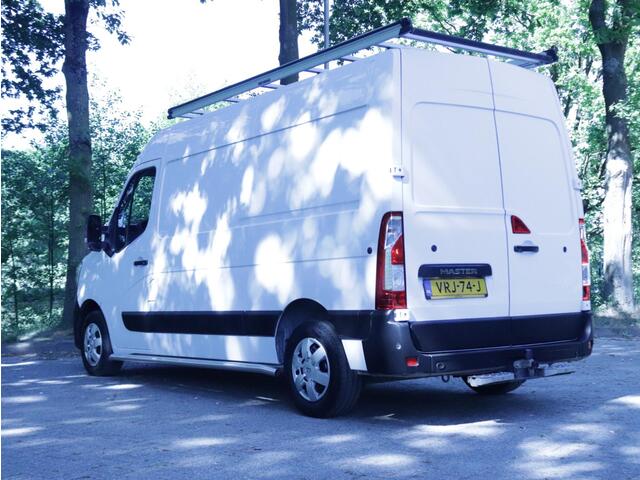 Renault MASTER T35 2.3 dCi 180 L2H2 Energy Work Edition | Imperial | Trekhaak | Achteruitrijcamera | Navigatie |