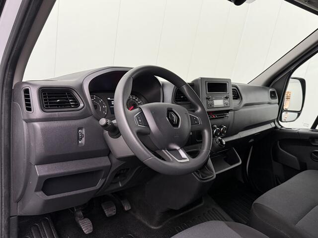 Renault MASTER 2.3DCI 135PK L2H2 Business | Airco | Cruise | 3-Zits
