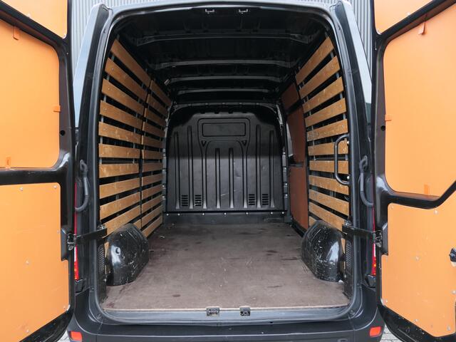 Renault MASTER T35 2.3 dCi 150 L2H2 Energy - Mechanisch geveerde bestuurdersstoel - Betimmering laadruimte - Sidebars - Dodehoek