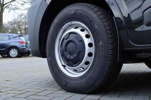 Renault MASTER T35 2.0 dCi 130 L2H2 Advance | Trekhaak | Camera | Apple Carplay | Zwart | Betimmering | Voorraad