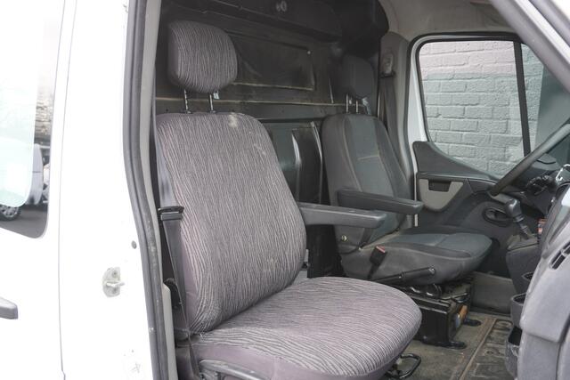 Renault MASTER 2.3 dCi 130PK L2H2 EURO 6 - Airco - Navi - Cruise - ¤ 11.900,- Excl.