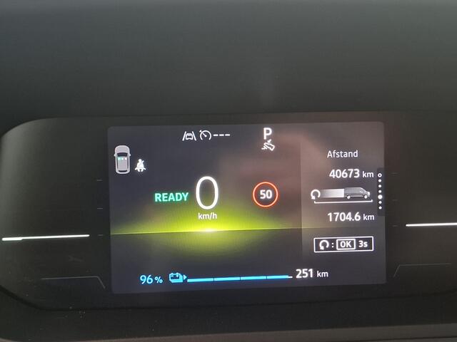 Renault MASTER E-Tech T35 L2H2 Advance long range 87 kWh | Navigatie/Android/Apple Carplay | Trekhaak | Verwarmde Voorruit | PDC Voor en Achter | Achteruitrijcamera | Cruise Control |