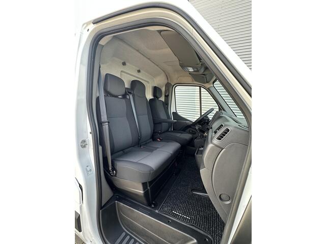 Renault MASTER T35 2.3 dCi 135 L2H2 Navi|Airco|LED|camera