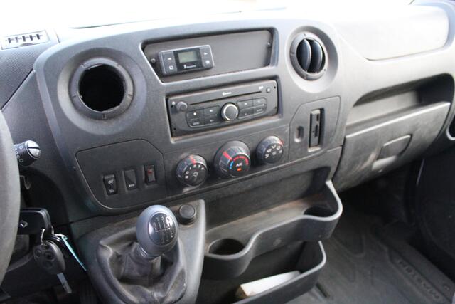 Renault MASTER T35 2.3 dCi 130PK Euro6 L2H2 ? airco ? imperiaal ? trekhaak 2500KG