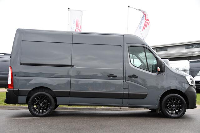 Renault MASTER T35 2.3 dCi 150 L2H2 PB Edition Camera, Cruise, Carplay, Automaat, Clima, 150pk, Trekhaak, Multimedia, NAVI, Uniek!