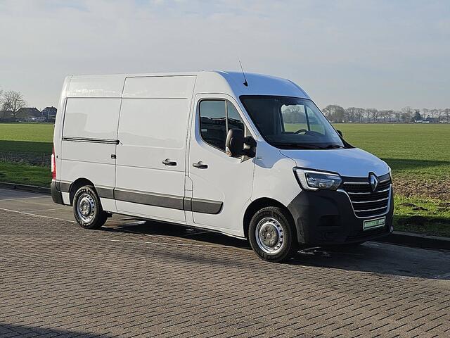 Renault MASTER T35 2.3 dCi 135 L2H2 airco, navi, pdc, trekhaak, inrichting