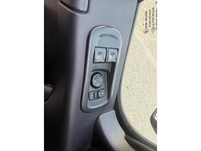 Renault MASTER 2.3DCI 165PK L3 Openlaadbak Airco Navi Cruisecontrol Trekhaak EURO 6