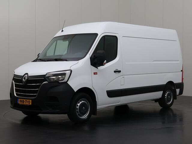 Renault MASTER 2.3DCi 150PK L2H2 Geisoleerd | Navigatie | Camera | Airco | Cruise | 3-Zit