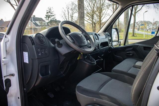 Renault MASTER FWD T33 L2H2 FWD dCi 130