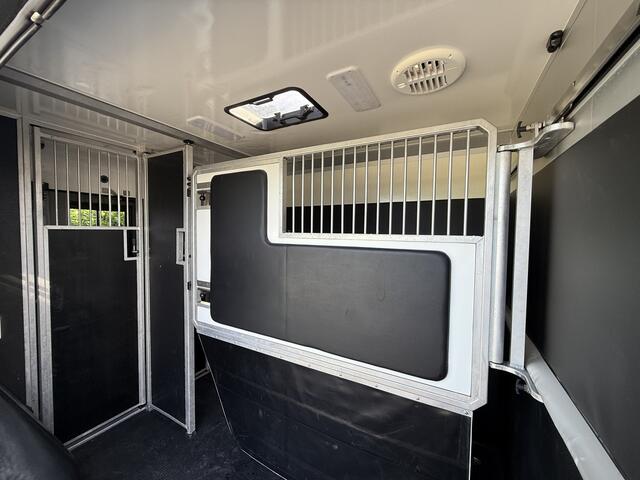 Renault MASTER | HORSETRUCK | STX | STALLION 5XL | 2023 | 70.026KM | DUB CAB | HENGST | LONG | 5-SEAT | L3 | SUPERDELUXE | BELGISCH KENTEKEN