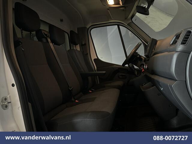 Renault MASTER 2.3 dCi 146pk **BPM VRIJ voor de ondernemer** Bakwagen 222cm Hoog Laadklep Euro6 Airco | Camera | Navigatie | LED Cruisecontrol, Bijrijdersbank