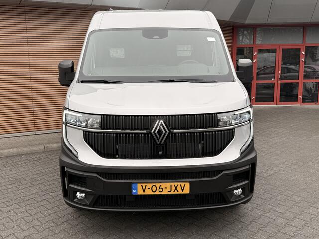 Renault MASTER T35 2.0 dCi 130 L2H2 Advance Trekhaak / Navi / Clima / Camera