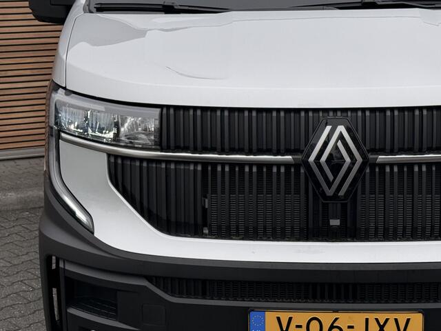 Renault MASTER T35 2.0 dCi 130 L2H2 Advance Trekhaak / Navi / Clima / Camera