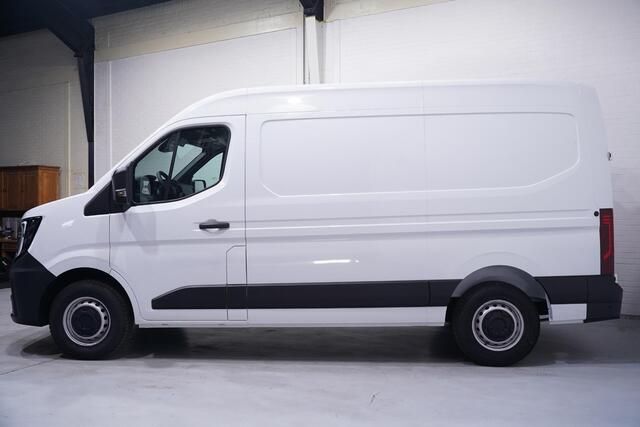 Renault MASTER 2.0 dCi 130 pk L2H2 Ex BTW/BPM, Navi, Camera Apple Carplay, Airco, Laadruimte Pakket, PDC achter, 3-Zits