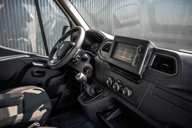 Renault MASTER 2.3 dCi L3H2 | LED | Airco | Camera | Cruise | PDC | Trekhaak | Imperiaal