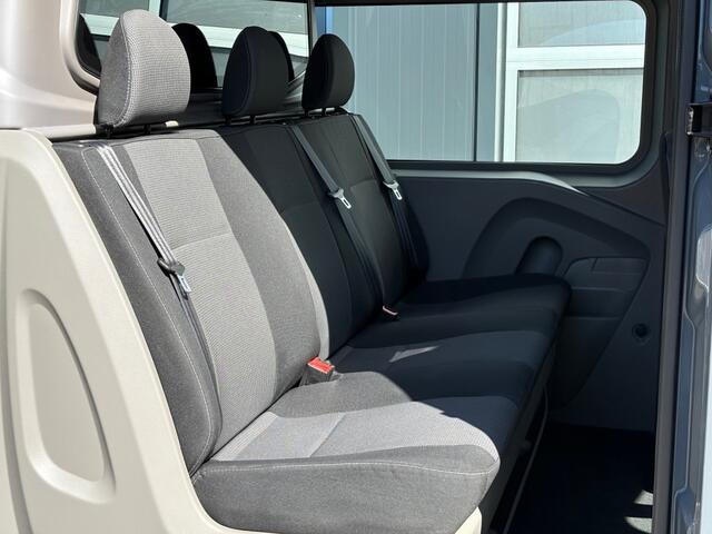 Renault MASTER 2.3 dCi 150pk L3H2 Dubbel Cabine / Airco / Cruise / Camera / Trekhaak / PDC / Bluetooth / Navi / DAB / Dodehoek Sensor