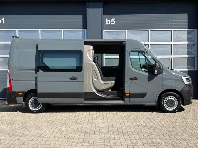 Renault MASTER 2.3 dCi 150pk L3H2 Dubbel Cabine / Airco / Cruise / Camera / Trekhaak / PDC / Bluetooth / Navi / DAB / Dodehoek Sensor