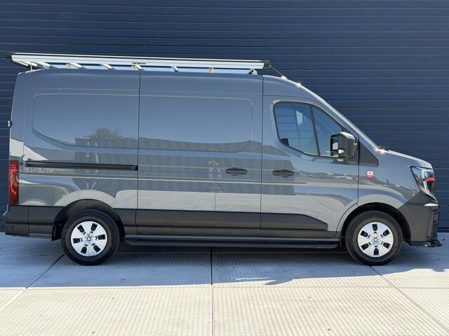 Renault MASTER T35 2.0 dCi 170 PK L2H2 Extra Imperiaal / Navi / Camera