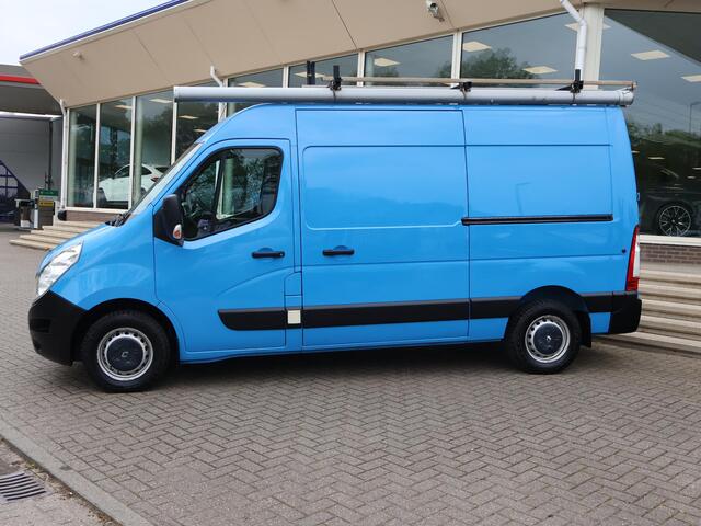 Renault MASTER T35 2.3 DCI 130 PK L2H2 + 2 SCHUIFDEUREN | 220V OMVORMER | WP INRICHTING | TREKHAAK 2500 KG