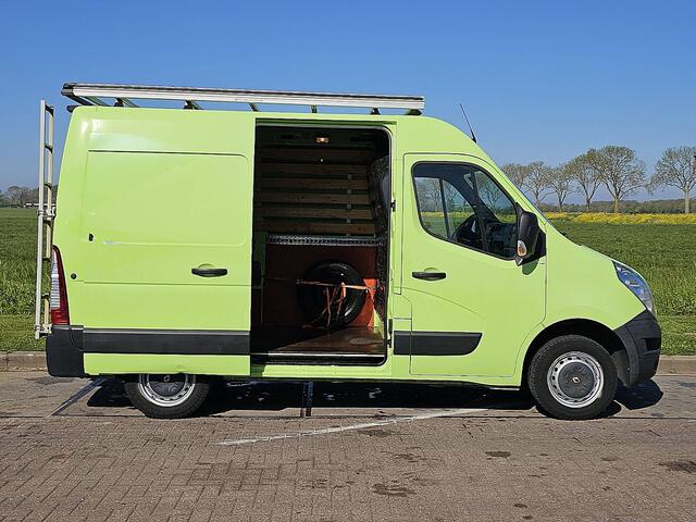 Renault MASTER T28 2.3 dCi L2H2 L2H2, Laadklep, airco, navi, camera, imperiaal, trap