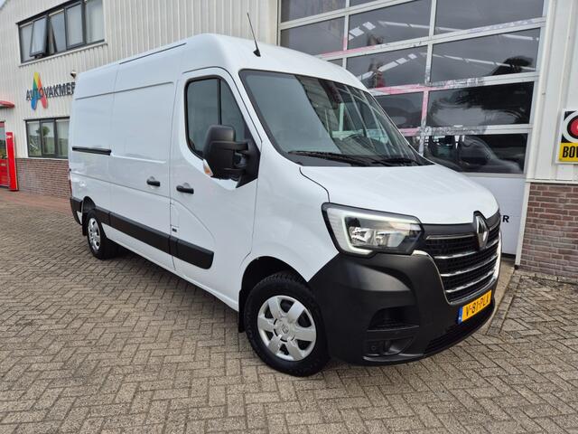 Renault MASTER L2H2 2,3 dci 135 Pk Euro 6 35.693 Km!! PDC Camera Navi 2500 Kg Trekgewicht