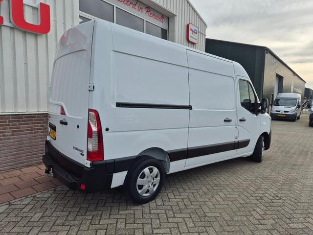 Renault MASTER L2H2 2,3 dci 135 Pk Euro 6 35.693 Km!! PDC Camera Navi 2500 Kg Trekgewicht