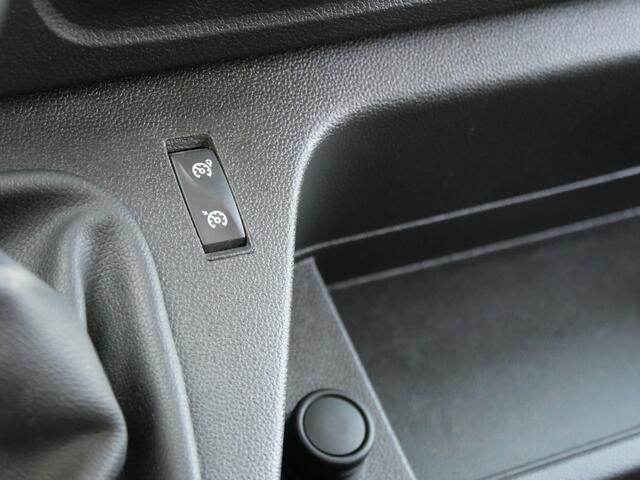 Renault MASTER T35 2.3 dCi 135PK L2H2 Work Edition | AIRCO | CRUISE CONTROL |