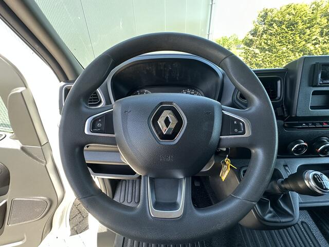 Renault MASTER 2.3 dCi 150 PK / L2H2 / TREKHAAK / CAMERA / AIRCO / CRUISE / 2.500 KG AHG