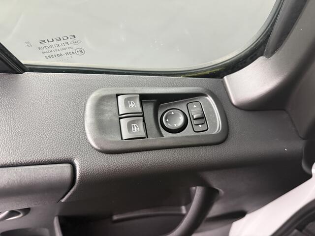 Renault MASTER 2.3 DCI 135PK L2H2 Business | Multimedia | Airco | Cruise | 3-Zits | Trekhaak