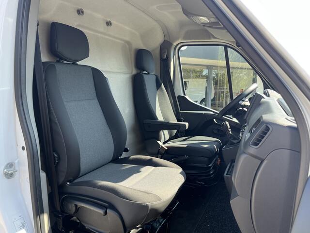 Renault MASTER T35 2.3 dCi 150 L3H2 Energy 150pk | Geveerde stoel | Camera | Cruise | Airco |