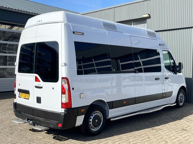 Renault MASTER T35 2.3 dCi L3H3 5-Persoons Ideaal voor Camper!! BTW EN BPM VRIJ!! Airco Cruise controle Kastinrichting Trekhaak 2500kg Trekgewicht Schuifdeur Ruiten om hele auto Semi automaat Euro 6 Ex overheid