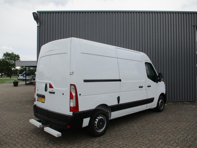 Renault MASTER 2.3 dCi 135 PK L2 H2 Airco Trekhaak Camera