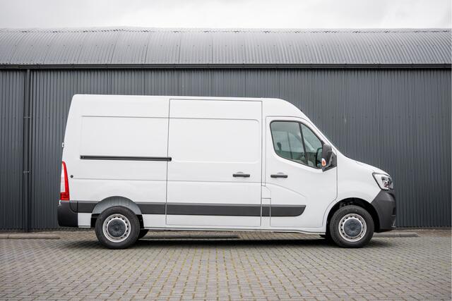 Renault MASTER Bleu DCI 135PK | L2H2 | Nieuw | Navi | 3-Zits | LED | Cruise | Airco