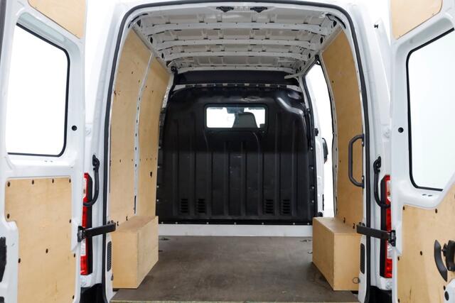 Renault MASTER T35 2.3 dCi 135pk L1H2 Comfort Airco/Camera/Carplay 01-2022