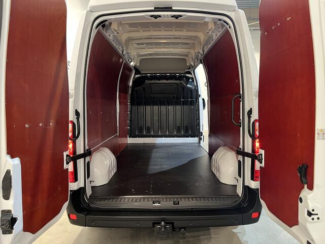 Renault MASTER 2.3 dCi 150 PK L3H3 Automaat / Euro 6 / Airco / Cruise Control / CarPlay / Camera / Trekhaak / Navigatie / 3-Zits