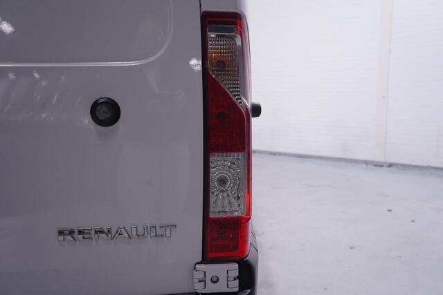 Renault MASTER 2.3 dCi 135 L3H2 Comfort Airco, Dodehoek Assist Cruise Control, Laadruimte Pakket, 3-Zits