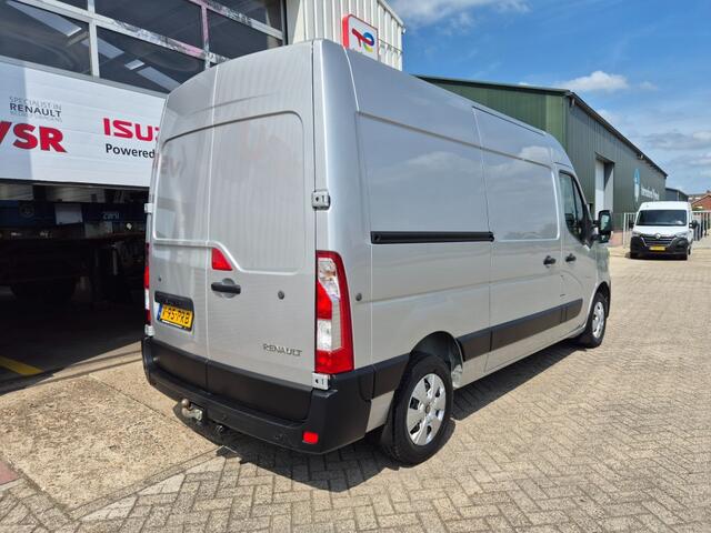 Renault MASTER T 35 2,3 dCi 135 Pk Euro 6 L2H2 38.690 Km Trekhaak PDC 3 Zits