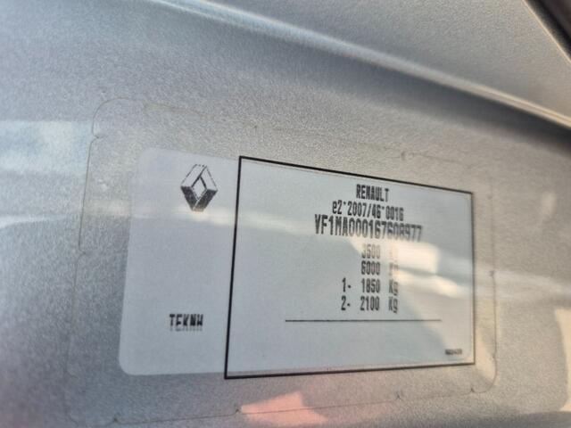 Renault MASTER T 35 2,3 dCi 135 Pk Euro 6 L2H2 38.690 Km Trekhaak PDC 3 Zits