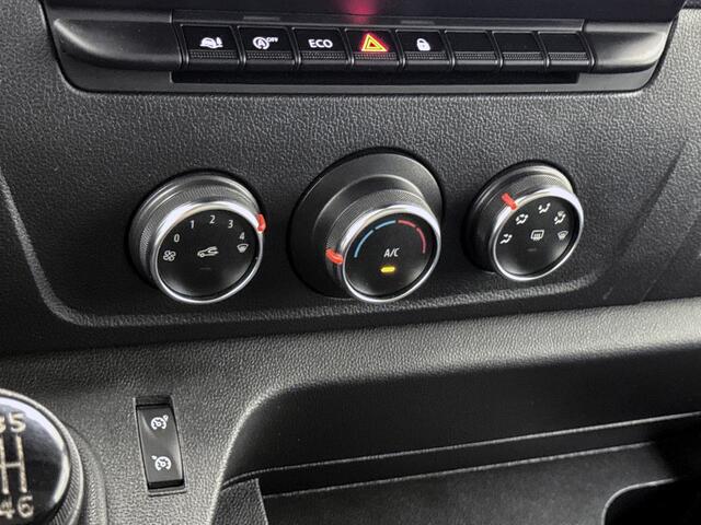 Renault MASTER T35 2.3 dCi 145 L3H2 Bakwagen Laadklep D'Hollandia Navigatie Cruise control