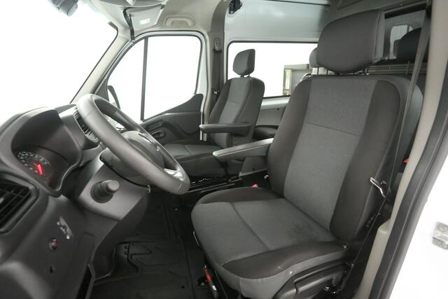 Renault MASTER T35 2.3 dCi 145pk L3H3 DL | DC | 6 Zits | 3500kg Trekgew. | Trekhaak | Airco | Camera | Cruise | Carplay