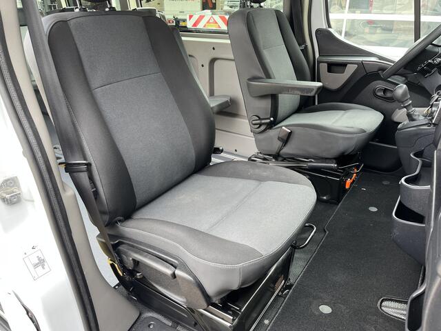 Renault MASTER L3H2 T35 dCi Personenvervoer Rolstoelvervoer 9-Persoons Rolstoellift Airco Cruise controle Achterruitrijcamera Telefoonverbinding Dealer onderhouden Euro 6
